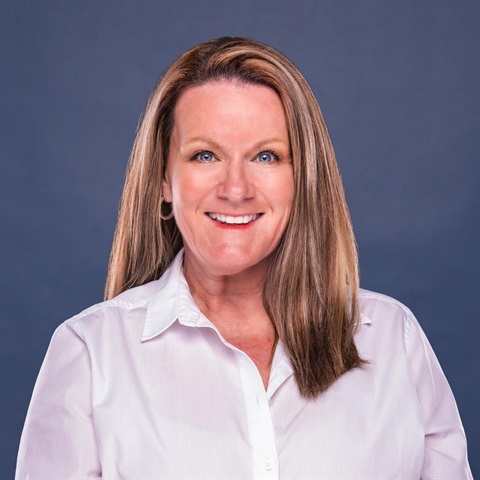 Lynne Martzall